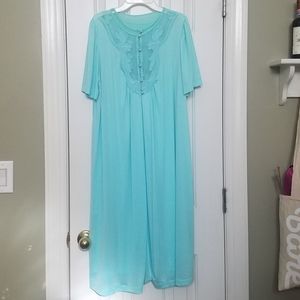 Vintage Shadowline Nightgown & Cover